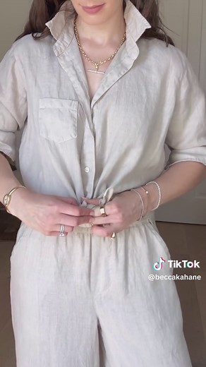 Mastering the Shirt Knot: Fashion Tips and Techniques