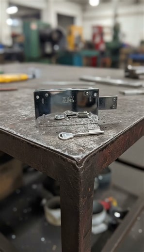 We Tested India’s Best Padlocks #shorts #lock #padlock #doorlock #aligarh