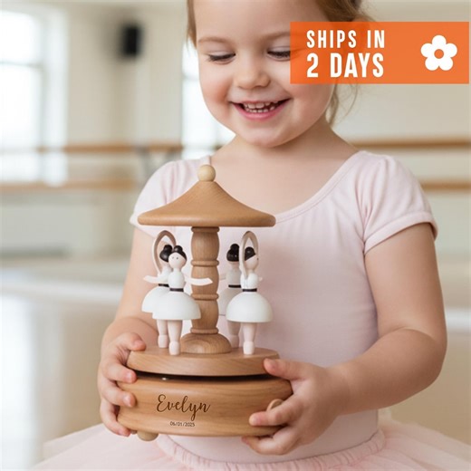 Engraved Baby Name Music Box, Custom Baby Gift, 1st Birthday Gift, Personalized Wooden Music Box, Gift for Kid, Musical Carousel - Etsy