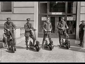 ¿Cuál fue el primer Scooter de la historia?