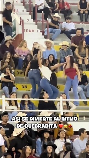 ¿QUIEN RECUERDA HABER BAILADO ESTA MÚSICA? 🤠❤️ ASÍ SE DIVIERTEN ESTAS VAQUERAS 💃🔥🎶