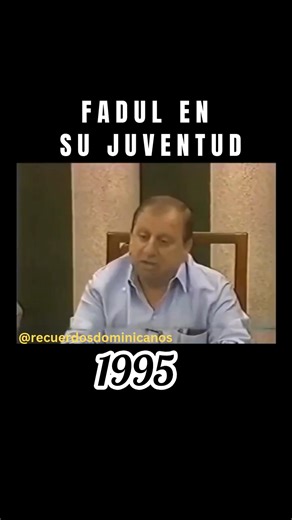Republica Dominicana | TBT Dominicano 🇩🇴 on Instagram: "📺📡 El Dr. Fadul en su juventud Año 1995 — archivo fino, de cuando la televisión dominicana tenía su propio sabor y carácter. En esta entrevista, el Dr. Fadul conversa con el Dr. Julio Hazim en el programa matutino Revista 110, uno de los espacios más influyentes de la época. Un encuentro que hoy se siente casi como abrir una cápsula del tiempo. ⏳✨ 🇩🇴 Televisión clásica. Opiniones sin filtro. Historia viva. #RD #TelevisionDominicana #R