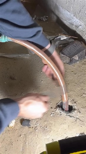 74K views · 201 reactions | Freezing live water lines #waterleak #co2 #freezerkit #plumbingrepair #plumbing | Plumbing John | Facebook