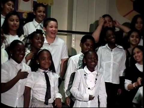 PS22 Chorus "DOMINICK THE DONKEY" (4th Grade!)