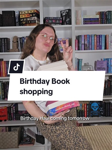 went book shopping for my birthday. Might have bought more than I should have🤭 #birthdaybookhaul #birthdaybooks #bookshopping #booksibought #bookloversoftiktok