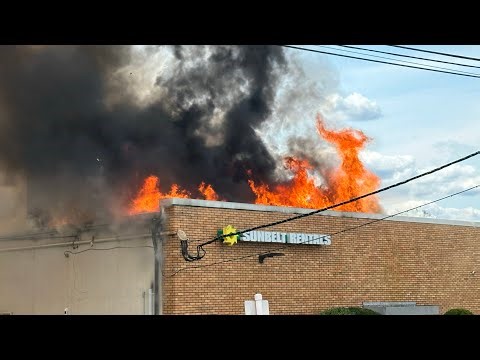 Totowa Fire Dept & Mutual Aid Operating At A 4th Alarm Fire At Sunbelt Rentals Full Footage 8/2/25