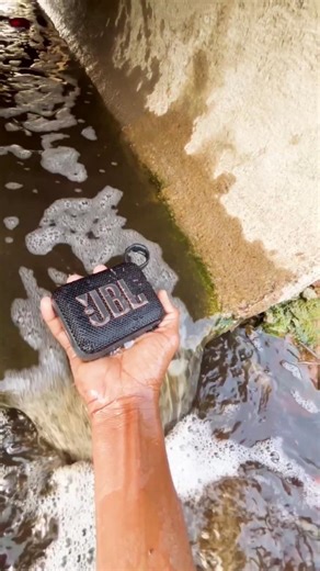 JBL go 4 Vs JBL clip 5 puliya water testing