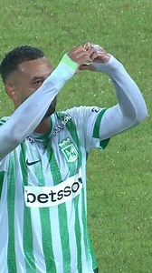 891K views · 29K reactions |  ¡GOLAZO DE EDWIN CARDONA PARA CERRAR EL ESTADIO!  ¡Zapatazo desde la mitad de la cancha para asegurar la goleada de los ‘verdolagas’ 3-0 contra Pasto y dejarlos en lo más alto de #LALIGAxWIN!  El 10 de Nacional marcó doblete y Andrés Felipe Román marcó el otro gol del juego. | Win Sports | Facebook