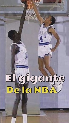 Manute Bol: el jugador más alto en la historia de la NBA#nba#manutebol