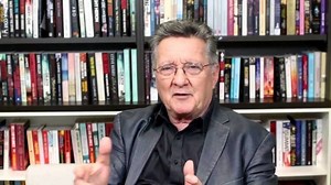 Graeme Blundell - Alchetron, The Free Social Encyclopedia