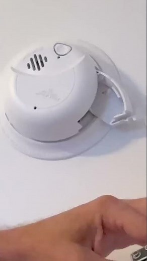 replace smoke detector battery - first alert wired smoke alarm