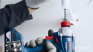 #PowerTools Introducing the GDX 18V-285 Professional, the ultimate 2-in-1 cordless impactdriver and wrench! With a unique dual-bit holder (combining ¼" hex ½" square), it’s built for both screwdriving and bolting applications. This powerful tool delivers 285 Nm of tightening torque and handles bolting tasks up to M18 effortlessly. With 2-speed selection, you can choose between high speed for productivity or a more controlled mode for delicate materials. Smart features like Auto Bolt Release (ABR