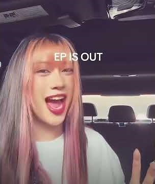 Megan singing gay boy instead of gameboy meme! @katseyeworld