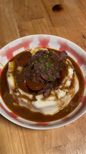 Grazed beef roast with a red wine reduction on creamy mashed potatoes #Food #Dinner #HomeCook