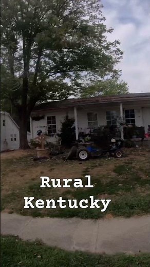 Crazy things they do in rural Kentucky towns @RuralRoutesUSA #kentucky #abandoned #poverty