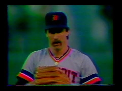 Detroit Tigers at San Diego Padres, 1984 World Series Game 1, October 9, 1984