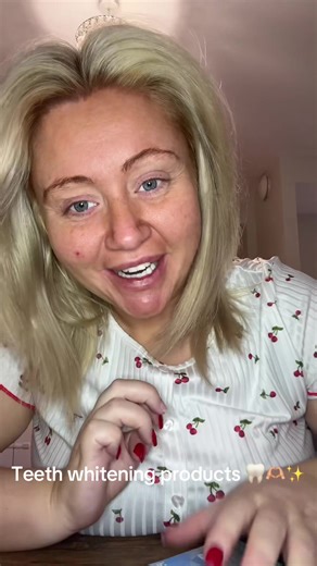 Happy Wednesday, this toothpaste is like a goddess in a bottle. Love pearly whites 🤍 #tiktokshop #teethwhitening #mumsoftiktok #healthyteeth #