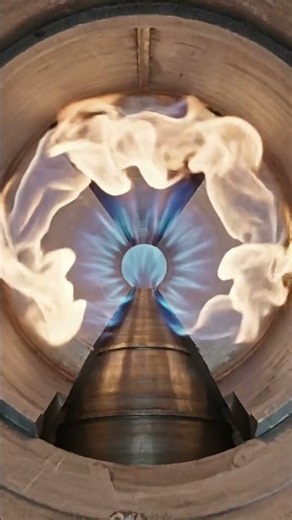 🚀 How a Rocket Engine Works #engineering #rocket #space