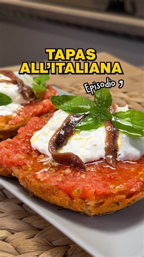 IL PAN CON TOMATE ALL'ITALIANA (una bruschetta prepotente) - Tapas all'italiana EP. 9 #tapas #italia