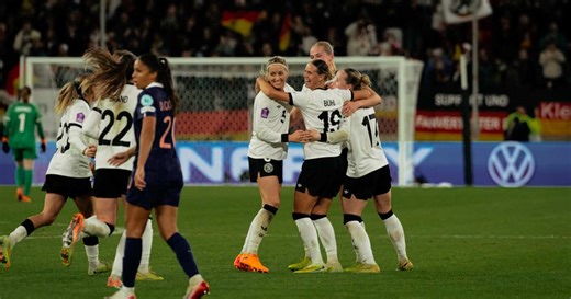 Video: Bühl erlöst DFB-Frauen