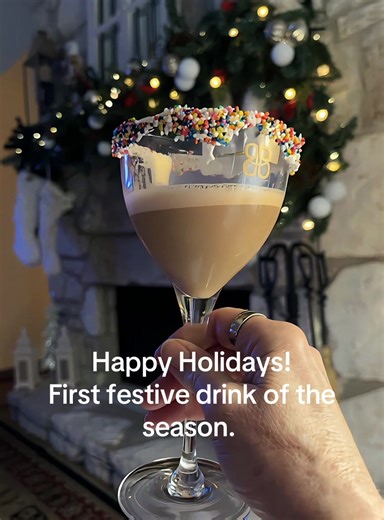Baileys, vanilla vodka, peppermint schnapps, and an espresso shot. Ice the rim with frosting and roll in holiday sprinkles. #drinks #martinis #holidays