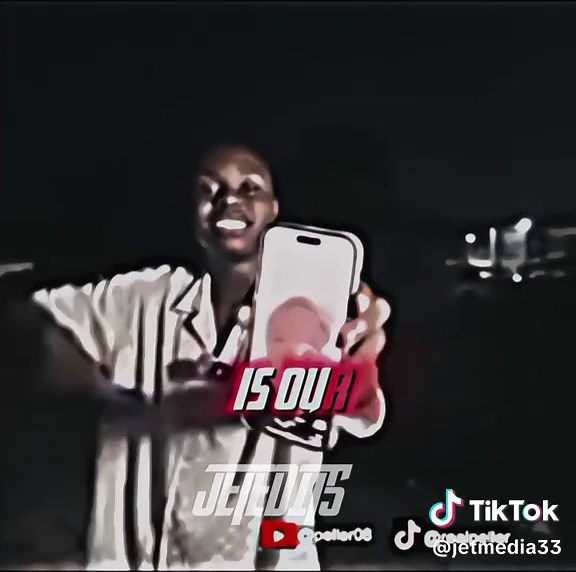 Creative Plane Edits for Aviation Enthusiasts