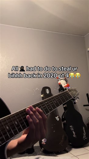 Con tus besos: Canciones de Eslabón Armado