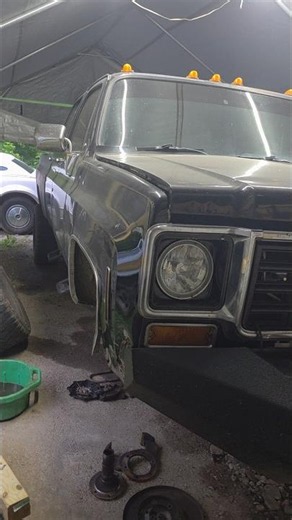 Dana 60 rebuild #automobile #classic #mechanic #oldschool #squarebody #cummins #diy