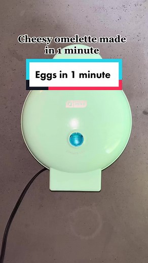 Quick and Easy Waffle Maker Hacks for Delicious Breakfast