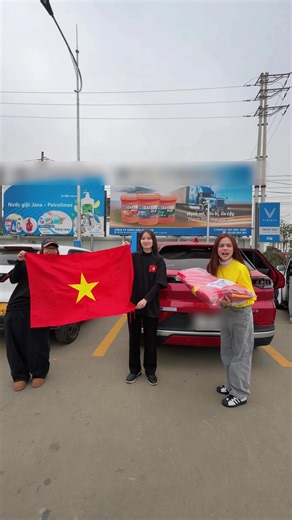 VinFast VF8 - Cùng Nhau Nâng Tầm Xe Điện Việt Nam