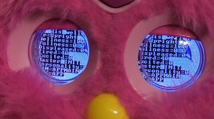 Come hackerare un Furby per terrorizzare i tuoi amici