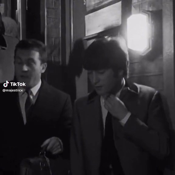 👎 quality #johnlennon #johnlennonedit #thebeatles #majestiicx