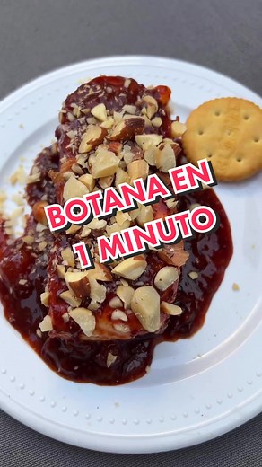 Botanitas rápidas con queso Philadelphia y chipotle