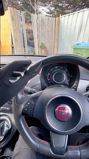 2013 Fiat 500 Interior Tour | Small Car, Big Personality