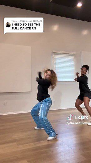Teaching TikTok Dance Choreography in Class Trending Dances