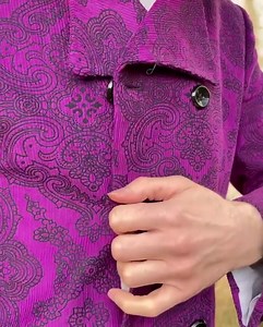 A closer look at the @madcap_england Purple Paisley In Crowd Jacket in needle cord. Utilising the Purple Paisley Rave print this is one jacket guaranteed to stand out from the rest! 1960s style Dandy Jacket with stand up collar, double breasted button fasten, inner pockets, 2 flap hip pockets and a flattering waisted cut fit. In stock now in sizes 36” - 48” chest at www.AtomRetro.com/37799 #madcapengland #mod #retro #modstyle #modfashion #modclothing #modclothes #modmen #retrostyle #retrofashion
