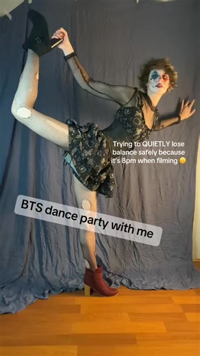 Everyone needs a goth clown dance break 😂😂🖤🖤 My self shoot was delayed due to tech issues, so instead I played around with poses while filming and of course I get distracted easy 😂🖤 | Dee Campbell