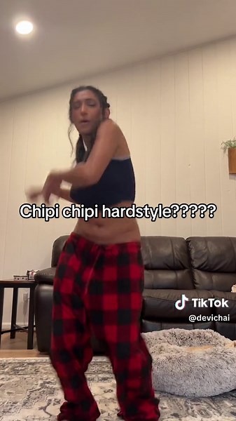 For those that celebrate: does your family do christmas eve or christmas day??