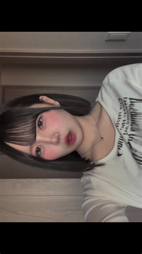 ワインレッドの初カラーで卒業式を彩る