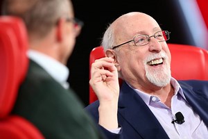 One night Walt Mossberg and Bill Gates went to dinner at Taco Bell. This is their story. | Recode