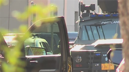 Suspect with weapon confronts firefighters in Portland apartment