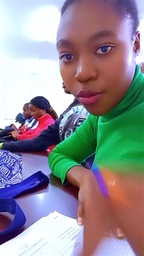 Giving Him Glory: A Praise That Can't Be Contained