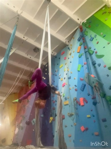 Muscle-up na szarfie Aerial Silks Split Point Gymnastics Tutorial