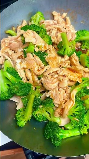 Easy Chicken & Broccoli Stir-Fry #youtubeshorts