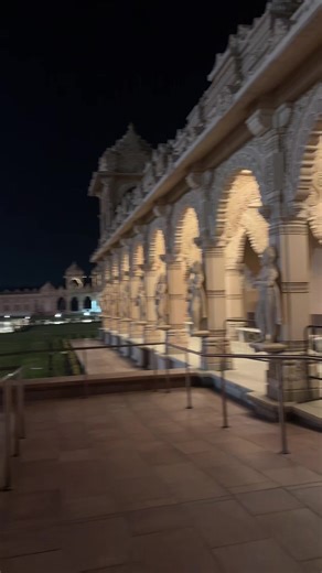 Indian architecture is so beautiful #akshardham #temple #hindutemple | india