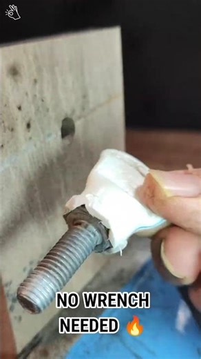 🔥 Make a Wing Bolt Handle from a Plastic Pipe (No Tools!)