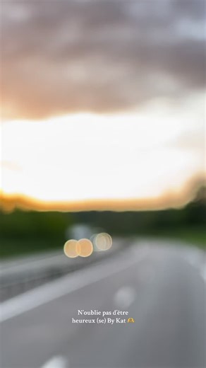 Vidéos de Destinations de Kat (@boulevarduglobe) avec son original - Sebfunk