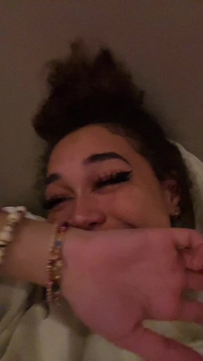 Dev (@devsvlogs)’s videos with