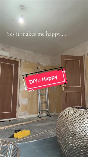 Yes DIY makes me happy…. In my happy little world right there… just need to give my back a rest before at it again #diy #homerenovation #homedecor #diyguru #happy
