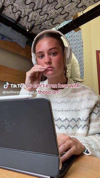 Like no I have fantasy dragon rider dagger fighting poison drinking ballroom dancing music on right now guys. #bookhumor #authorhumor #romantasybooktok #fantasybooks #headphones